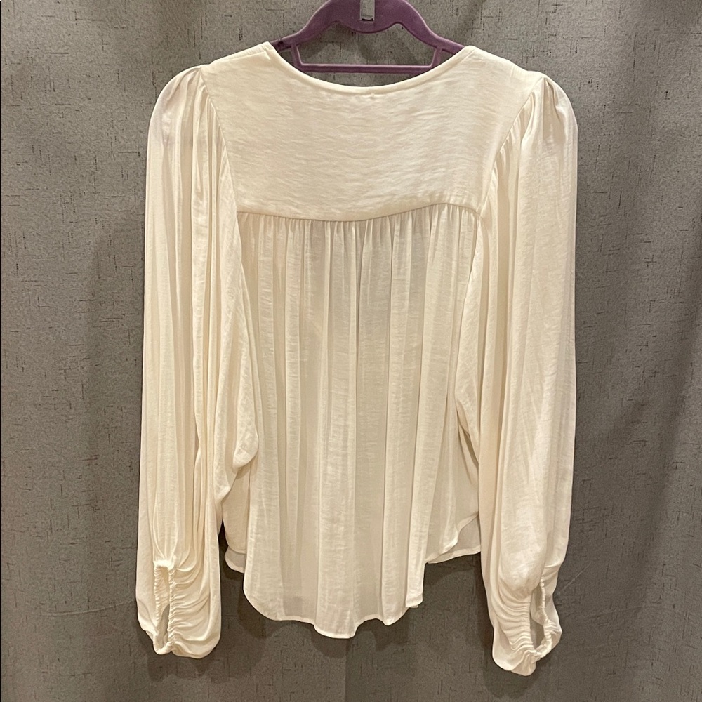 Free People Cream Draped Front Bishop Sleeves Women's Blouse Oversized Small - Picture 2 of 13